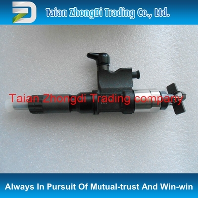China Injetor comum genuíno e novo 095000-0660 095000-890# de DENSO do trilho/095000-8903/095000-8900 para 8-98151837-3 fornecedor