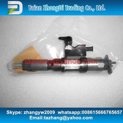 China Injetor comum do trilho de DENSO 095000-8900 095000-8901 095000-8902 095000-8903 para ISUZU 8-98151837-3, 8981518373 fornecedor