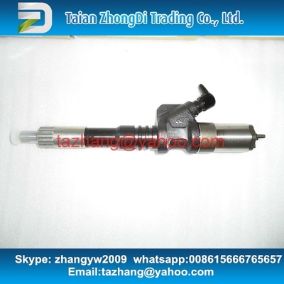 Injetor comum genuíno do trilho de DENSO 095000-1211 para o motor 6156-11-3300 de KOMATSU PC450-7 fornecedor
