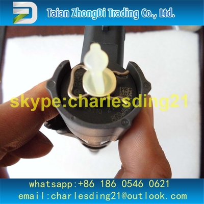 De Bosch injetor comum original e novo 0445110273 do trilho de combustível para IVECO, FIAT 504088755, HOLANDA NOVA 504377671 fornecedor