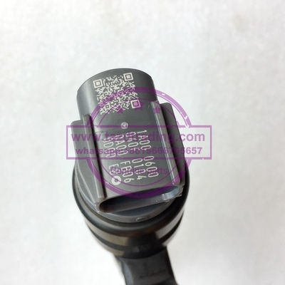 Injector de combustível Piezo de DENSO 295900-0190, 295900-0240 para TOYOTA Dyna, Hiace, Hilux 23670-30170, 23670-39445 fornecedor