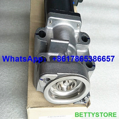 A VÁLVULA do EGR da válvula 1582A037 da recirculação do gás de exaustão do EGR 1582A037 para Mitsubishi L200 2,5 fez fornecedor